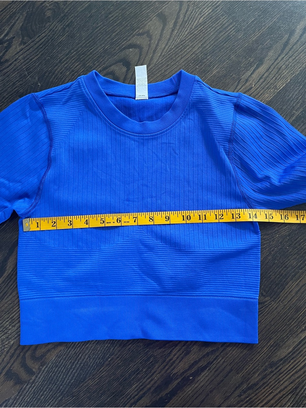 ✨ 3/$30 DSG Royal Blue Ribbed Long Sleeve Stretch Fitted Cropped Top Size S - Picture 3 of 6